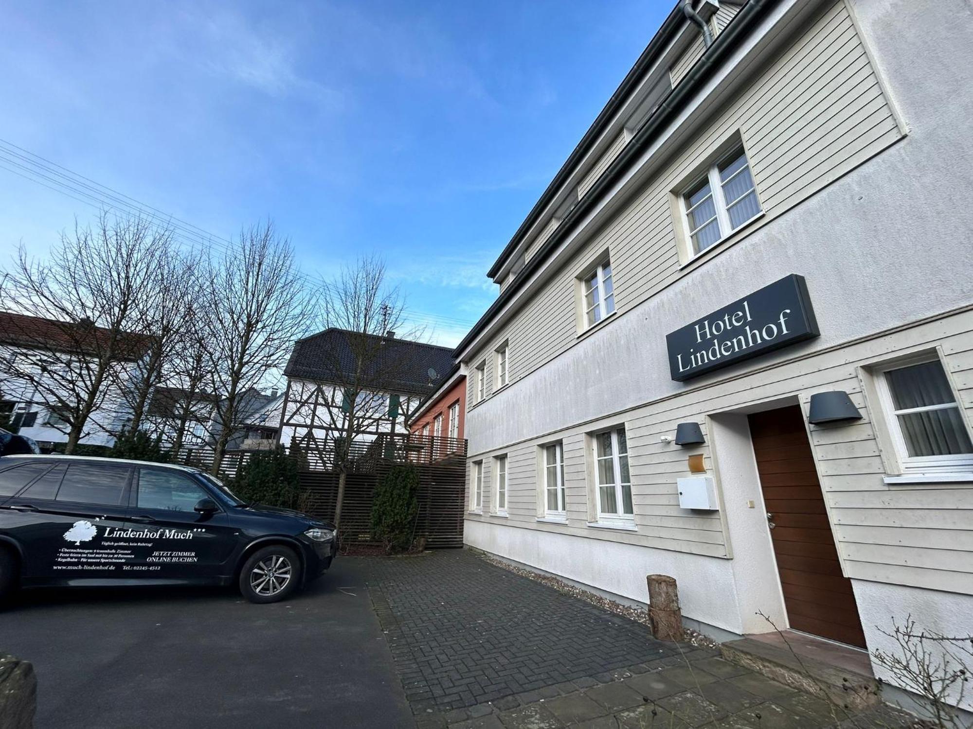 Gasthaus Lindenhof Hotel Much Ngoại thất bức ảnh